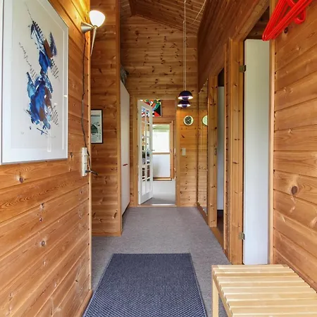 Dom wakacyjny Ele - 900m From The Sea By Interhome *